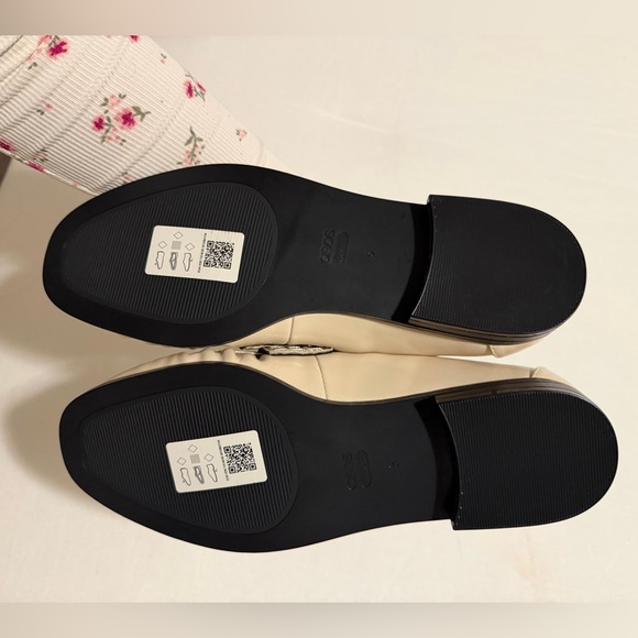 ASOS DESIGN Minnie ruched detail loafers - Picture 7 of 8